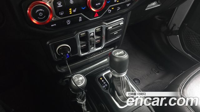 Jeep Wrangler (JL) 2.0 Overland 4Door 2019 — фото 9
