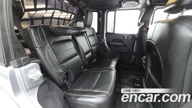 Jeep Wrangler (JL) 2.0 Overland 4Door 2019 — фото 16