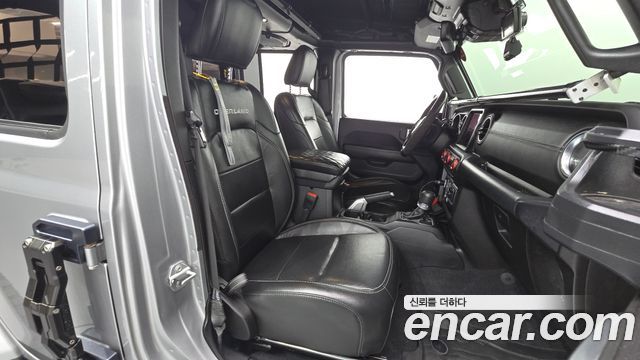 Jeep Wrangler (JL) 2.0 Overland 4Door 2019 — фото 32