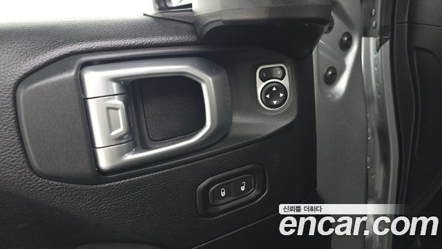 Jeep Wrangler (JL) 2.0 Overland 4Door 2019 — фото 33