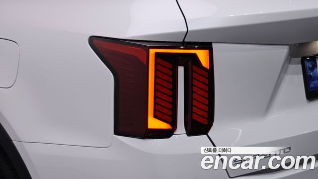 Kia Sorento (IV) HEV 1.6 2WD Signature 2024 — фото 23