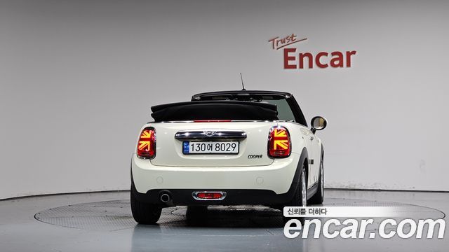 MINI Cooper Convertible Standard 3rd Generation 2018 — фото 4
