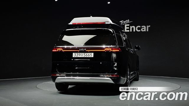Kia Carnival (IV) Gasoline 4-Seater Hi-Limousine Signature 2023 — фото 4