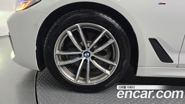 BMW 5 Series (G30) 520d M Sport Package Plus 2017 — фото 5