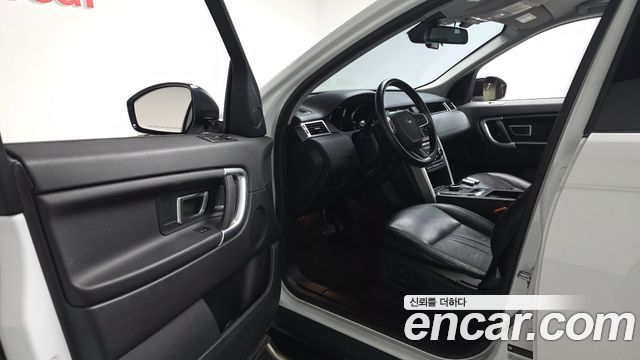 Land Rover Discovery Sport 2.0 TD4 SE (150PS) 2019 — фото 10