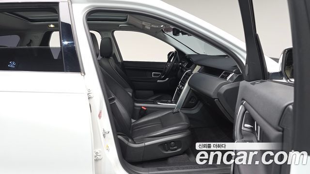 Land Rover Discovery Sport 2.0 TD4 SE (150PS) 2019 — фото 32