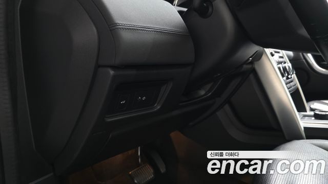 Land Rover Discovery Sport 2.0 TD4 SE (150PS) 2019 — фото 35