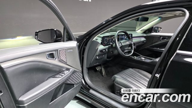 Kia K8 Hybrid Signature 2025 — фото 10