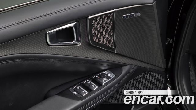Kia K8 Hybrid Signature 2025 — фото 16