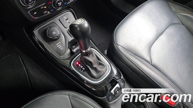 Jeep Compass (II) 2.4 Limitied AWD 2019 — фото 9