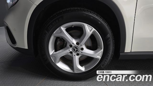 Mercedes-Benz GLA-Class (X156) GLA220 2018 — фото 5