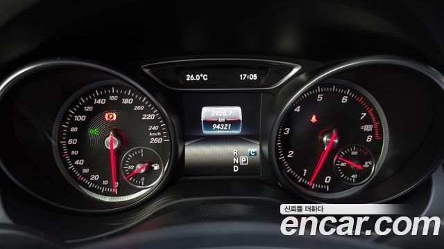 Mercedes-Benz GLA-Class (X156) GLA220 2018 — фото 8