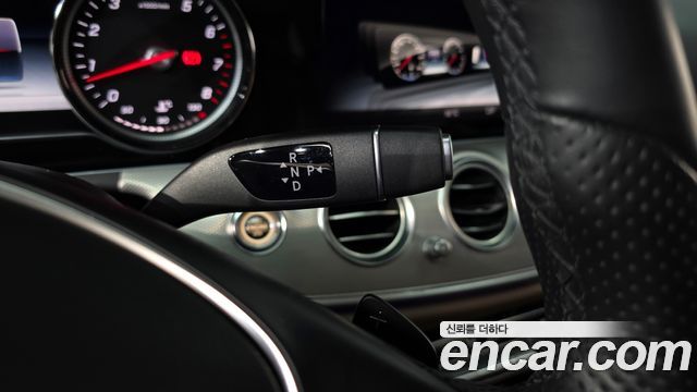 Mercedes-Benz E-Class (W213) E200 Avantgarde 2018 — фото 9