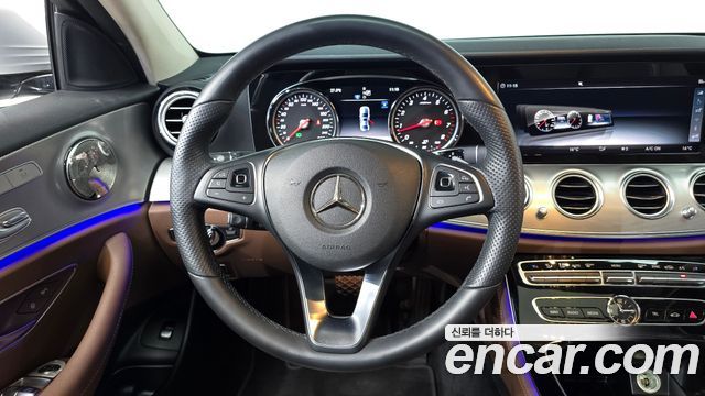 Mercedes-Benz E-Class (W213) E200 Avantgarde 2018 — фото 12