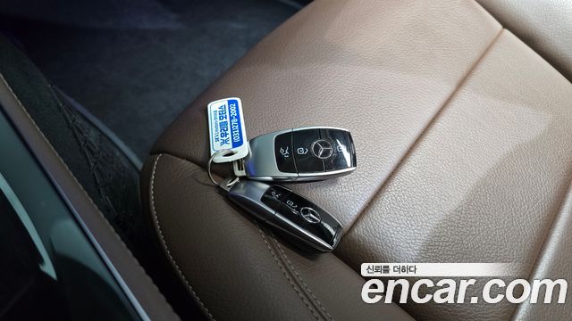 Mercedes-Benz E-Class (W213) E200 Avantgarde 2018 — фото 30