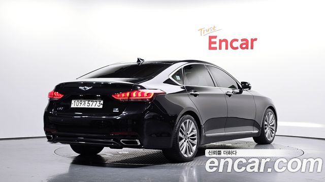 Genesis G80 3.3 GDI AWD Premium Luxury 2018 — фото 2