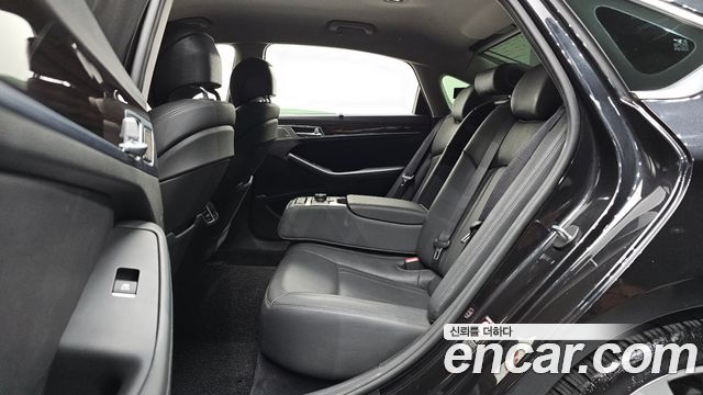Genesis G80 3.3 GDI AWD Premium Luxury 2018 — фото 11