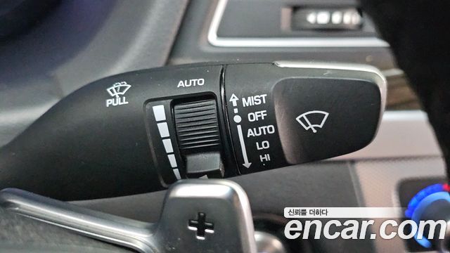 Genesis G80 3.3 GDI AWD Premium Luxury 2018 — фото 32