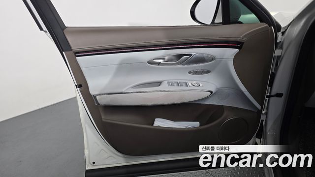 Genesis GV70 2.5T Gasoline 2WD 2025 — фото 30