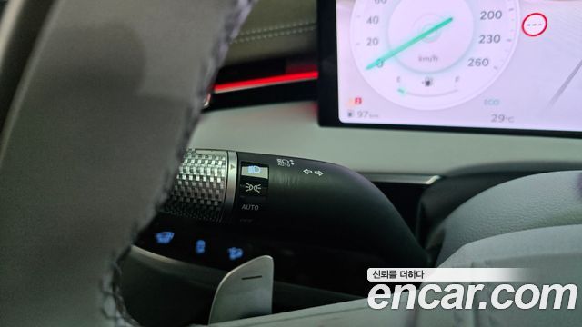 Genesis GV70 2.5T Gasoline 2WD 2025 — фото 34