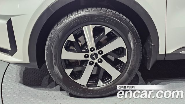 Kia Sorento (IV) Gasoline 2.5T 2WD Prestige 2023 — фото 5