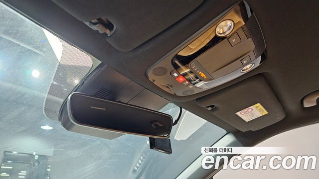Kia Sorento (IV) Gasoline 2.5T 2WD Prestige 2023 — фото 20