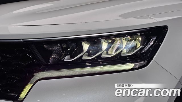 Kia Sorento (IV) Gasoline 2.5T 2WD Prestige 2023 — фото 22