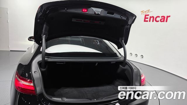 Mercedes-Benz E-Class (W213) E220d Coupe 2018 — фото 32
