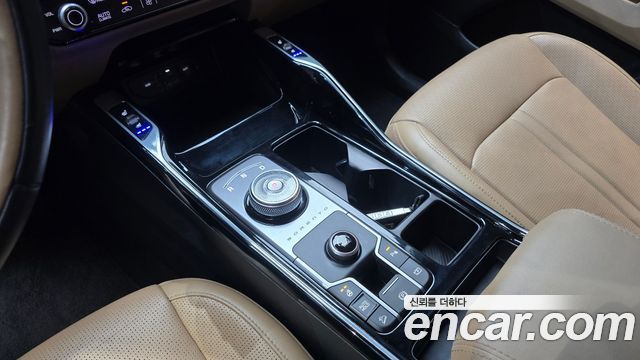 Kia Sorento (IV) HEV 1.6 2WD Noblesse 2024 — фото 9