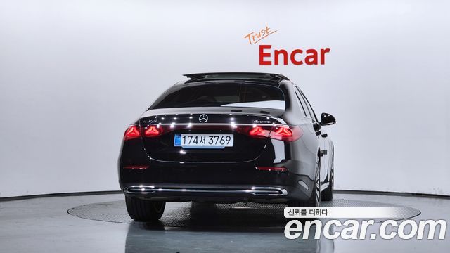 Mercedes-Benz E-Class (W214) E300 4MATIC Exclusive 2025 — фото 4