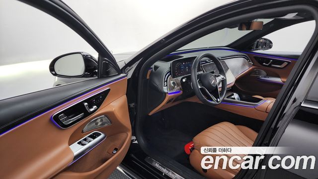Mercedes-Benz E-Class (W214) E300 4MATIC Exclusive 2025 — фото 10