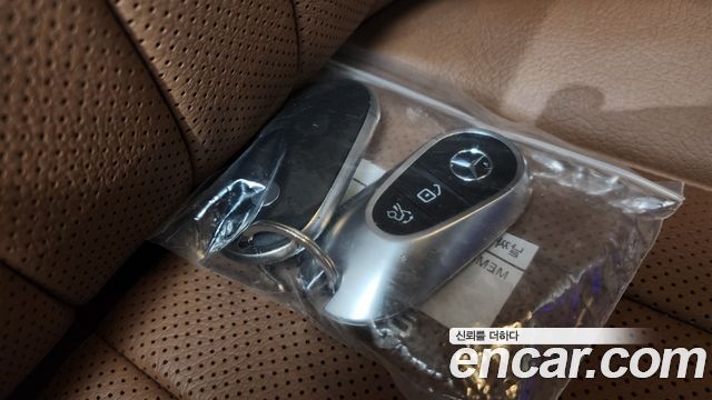 Mercedes-Benz E-Class (W214) E300 4MATIC Exclusive 2025 — фото 27