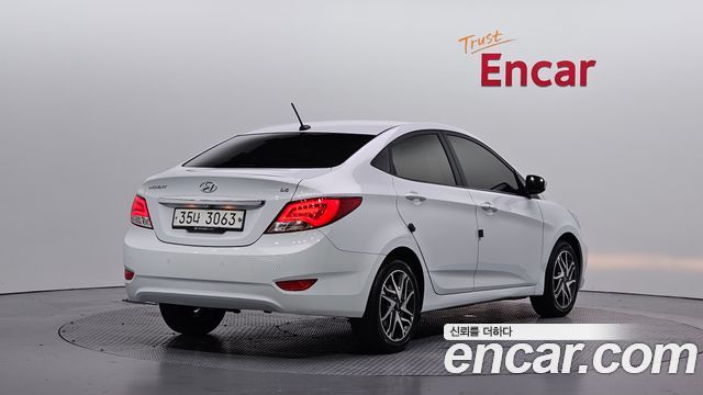 Hyundai Accent (New) 1.4 VVT Premium 2019 — фото 2