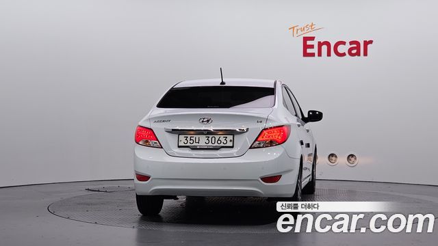 Hyundai Accent (New) 1.4 VVT Premium 2019 — фото 4