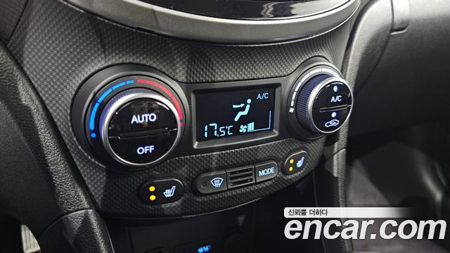 Hyundai Accent (New) 1.4 VVT Premium 2019 — фото 30