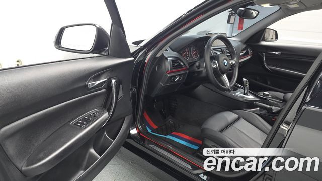 BMW 1 Series (F20) 118d Sport 5Door 2017 — фото 10