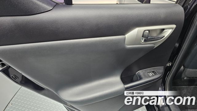 Lexus CT200h 1.8 Compact Luxury ZWA10 2012 — фото 25