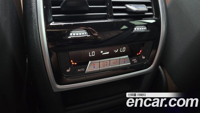 BMW X6 (G06) xDrive40i M Sport 2020 — фото 18