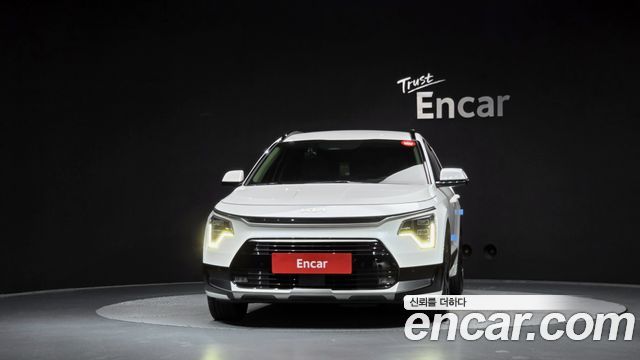 Kia Niro Signature 2022 — фото 3