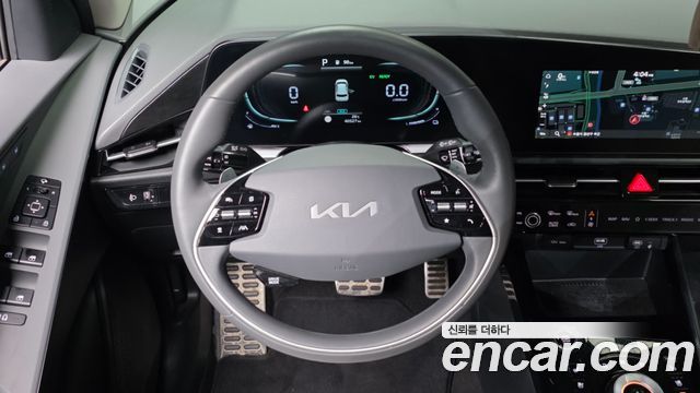 Kia Niro Signature 2022 — фото 13