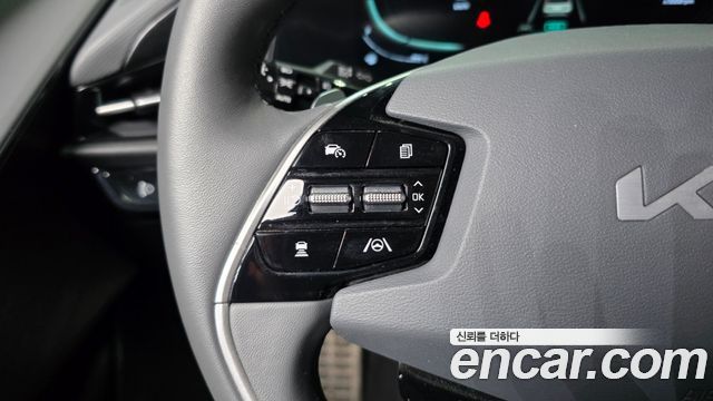 Kia Niro Signature 2022 — фото 27