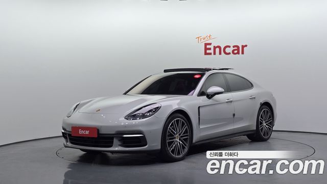 Porsche Panamera (971) 3.0 AWD 2018 — фото 1