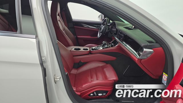 Porsche Panamera (971) 3.0 AWD 2018 — фото 26