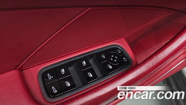 Porsche Panamera (971) 3.0 AWD 2018 — фото 29