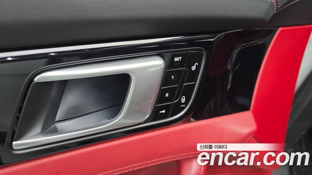 Porsche Panamera (971) 3.0 AWD 2018 — фото 33