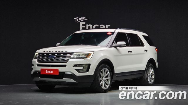 Ford Explorer 2.3 Limited 4WD 5th