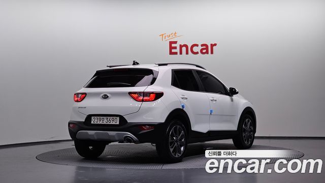 Kia Stonic 1.4 Trendy 2020 — фото 2