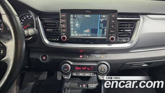 Kia Stonic 1.4 Trendy 2020 — фото 13
