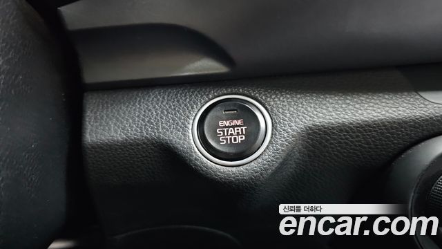 Kia Stonic 1.4 Trendy 2020 — фото 20