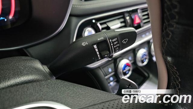 Genesis G70 2.0T Elite 2020 — фото 28